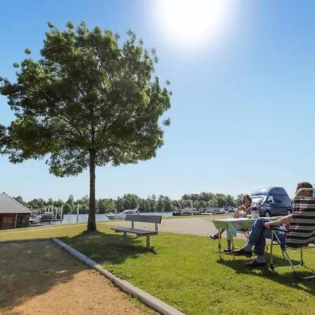 House Boat Paris 4* 마스트리흐트