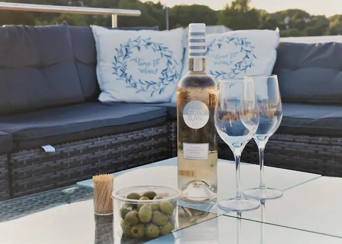 House Boat Paris ספינת מלון מאסטריכט